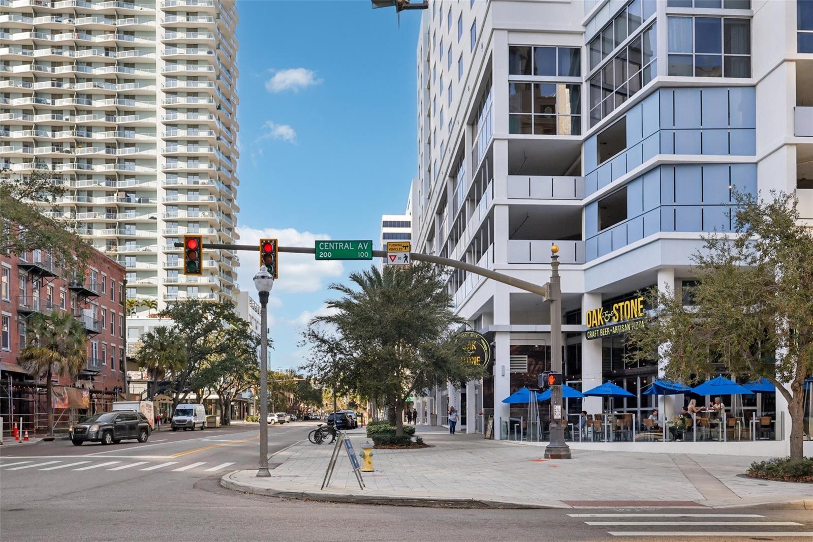 Listing photo id 47 for 400 Central Avenue 1601