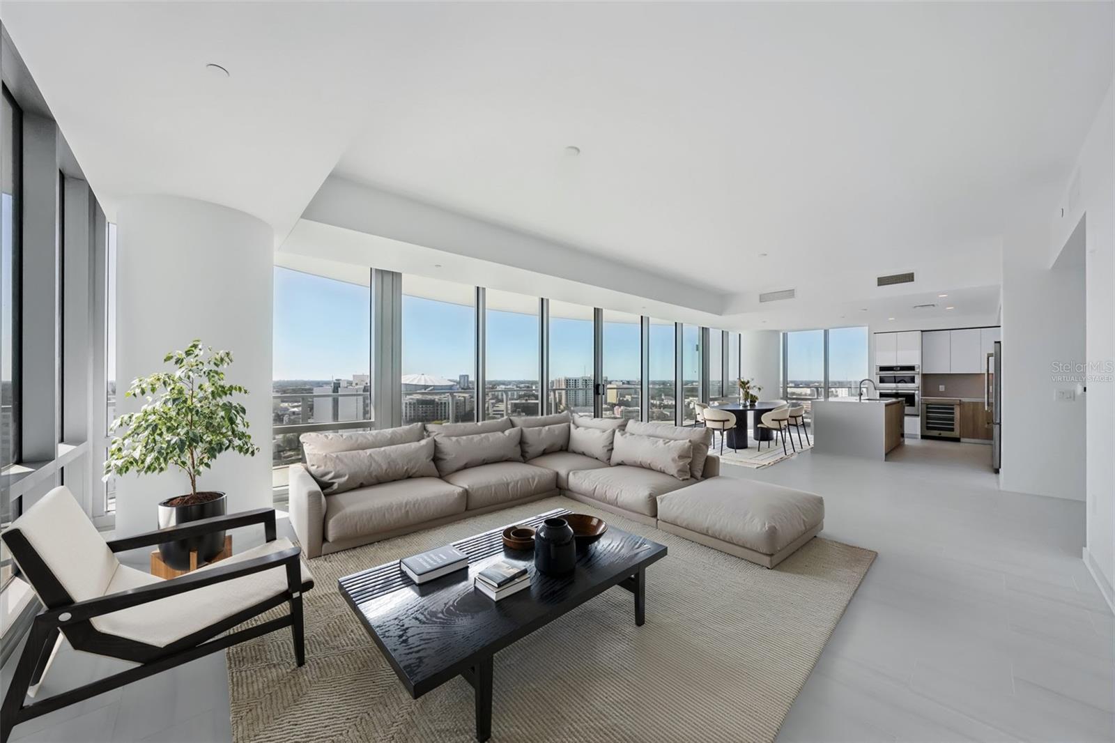 Listing photo id 4 for 400 Central Avenue 1601