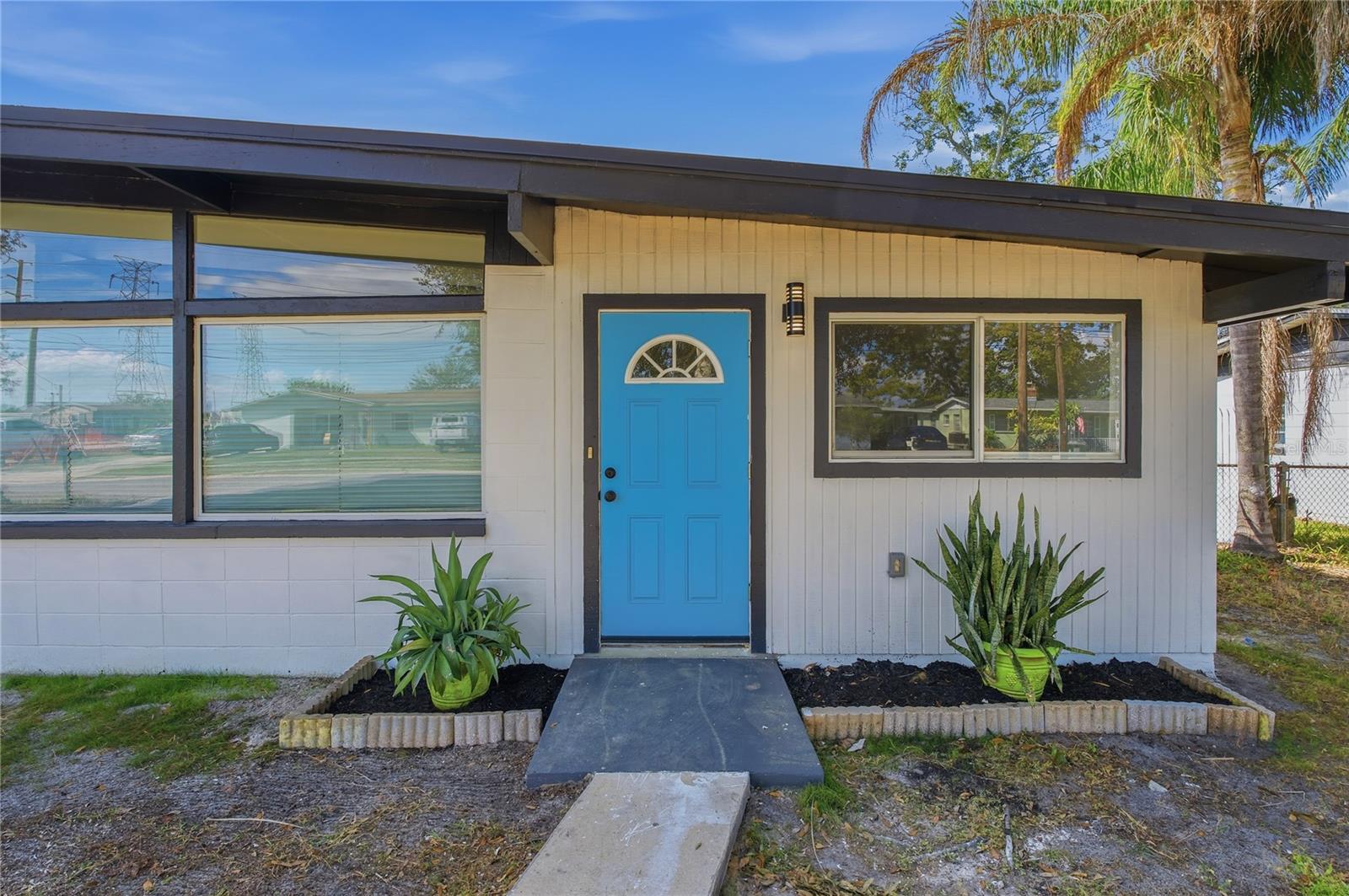 Image 2 of 30 For 316 Country Club Drive