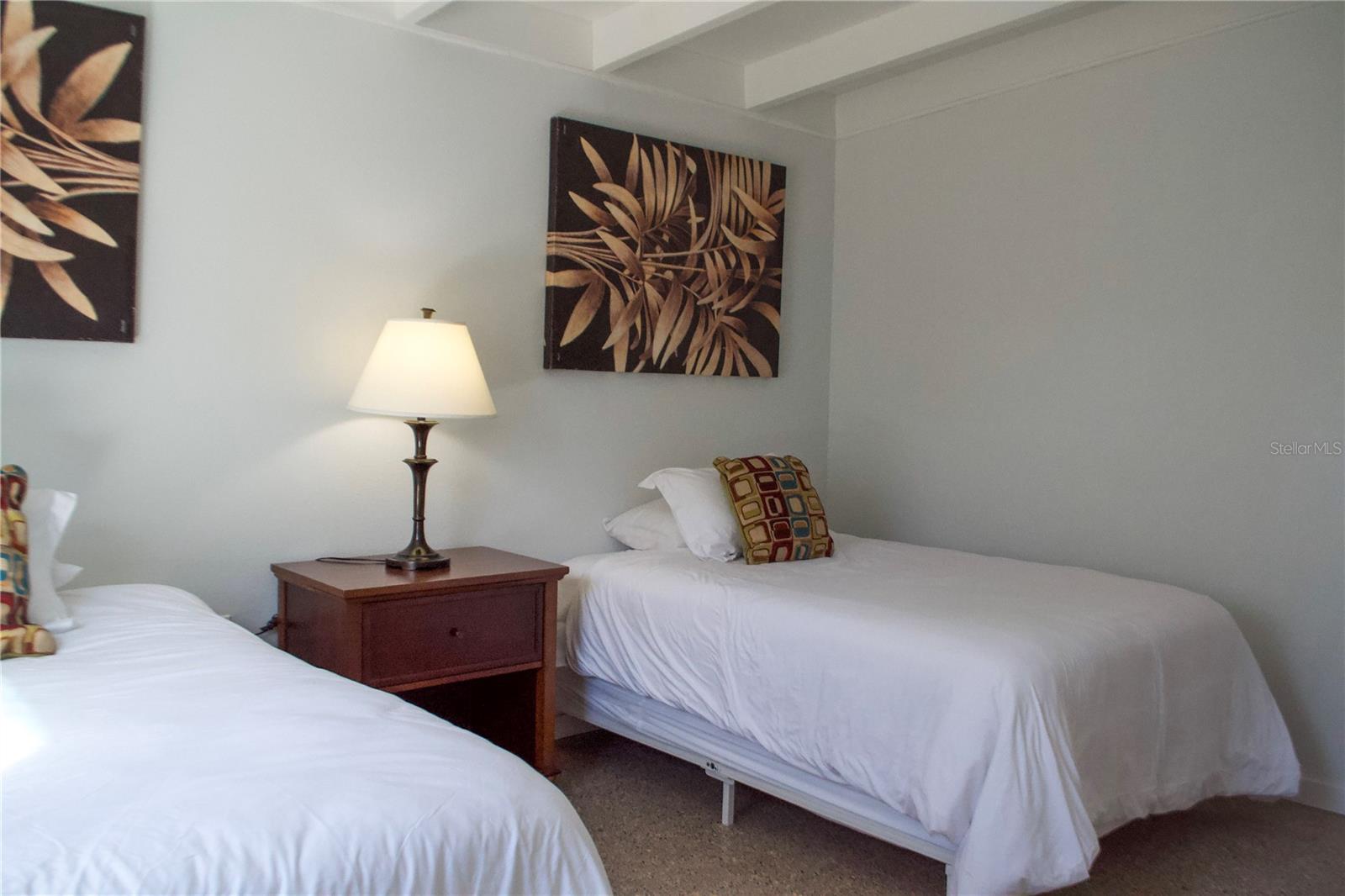 Image 22 of 30 For 316 Country Club Drive