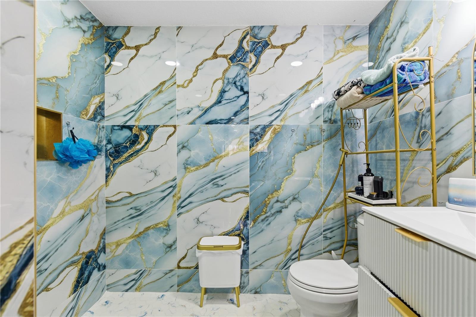 Image 35 of 84 For 1506 Oregon Circle