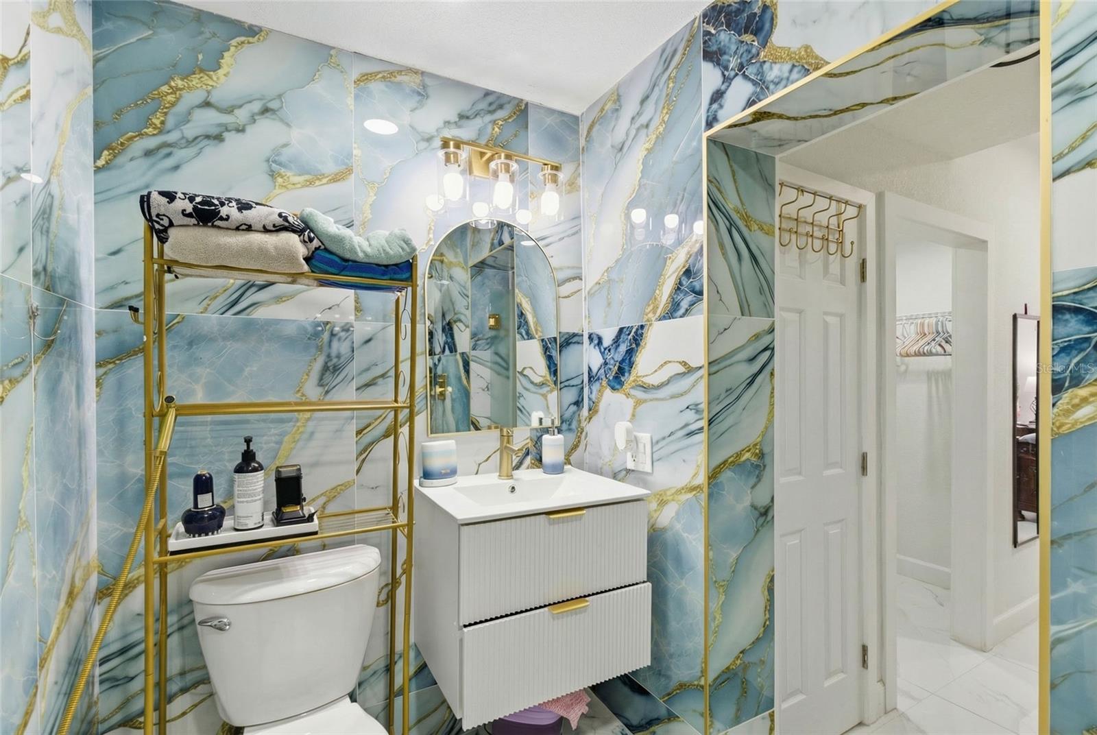 Image 37 of 84 For 1506 Oregon Circle