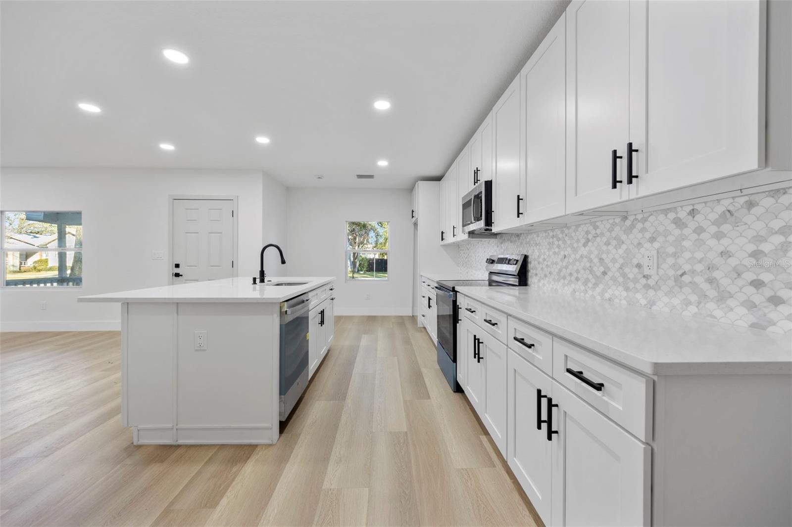 Image 10 of 40 For 4012 Central Avenue