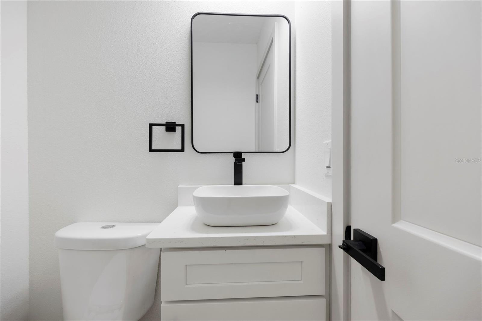 Image 13 of 40 For 4012 Central Avenue