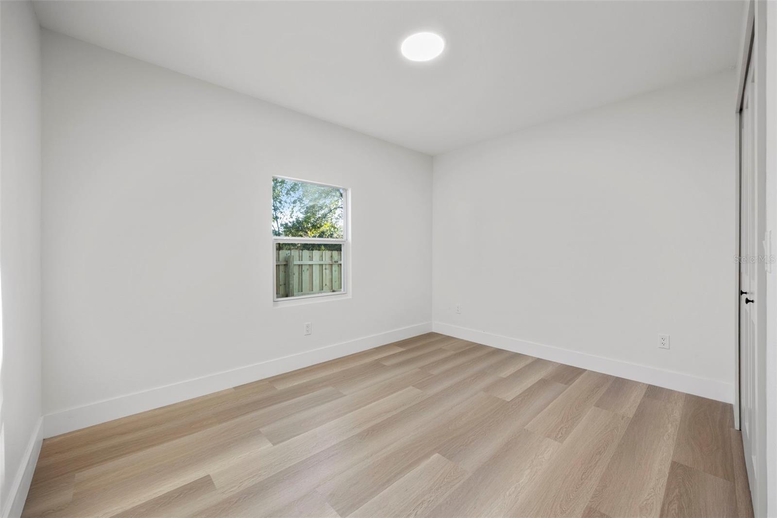 Image 14 of 40 For 4012 Central Avenue