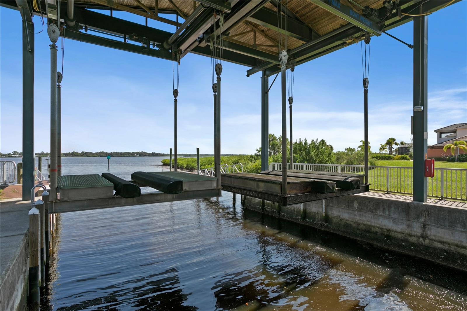 Image 51 of 67 For 1022 Overlook Court