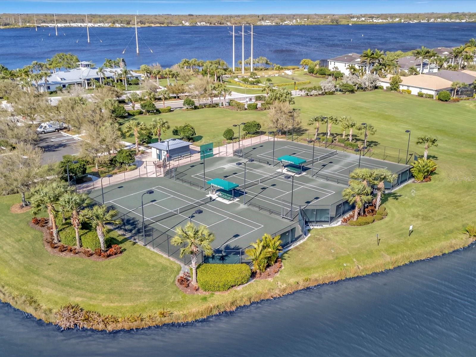 Image 56 of 67 For 1022 Overlook Court