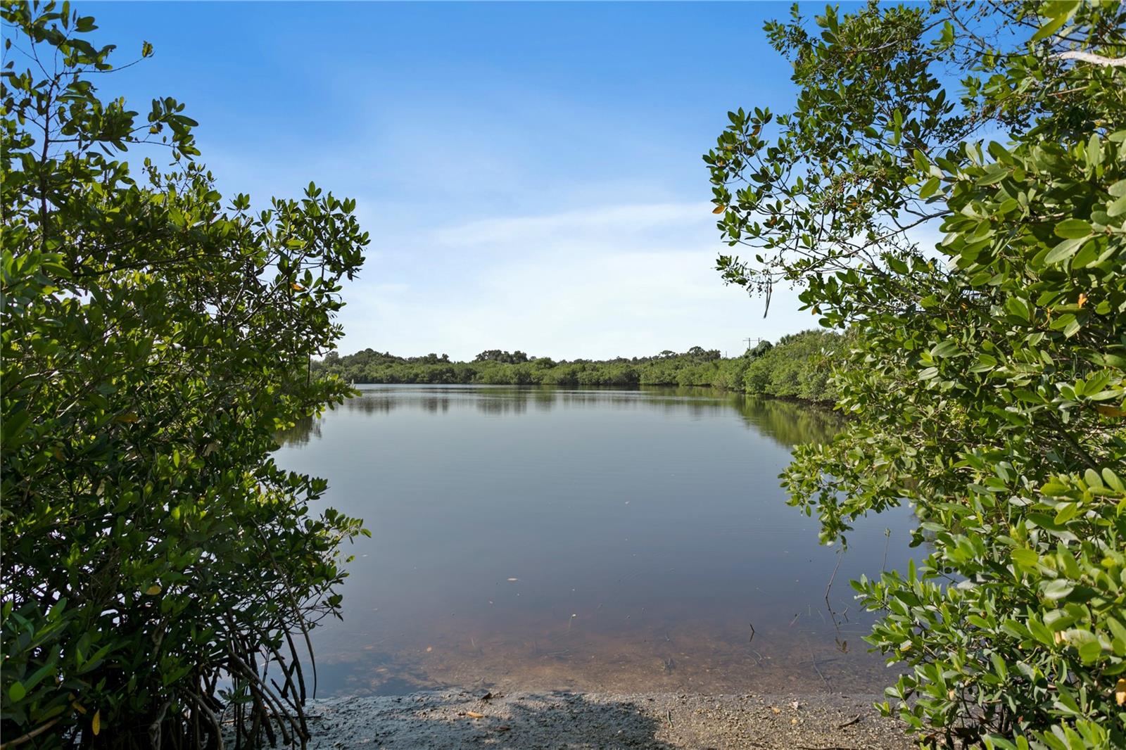 Image 63 of 67 For 1022 Overlook Court