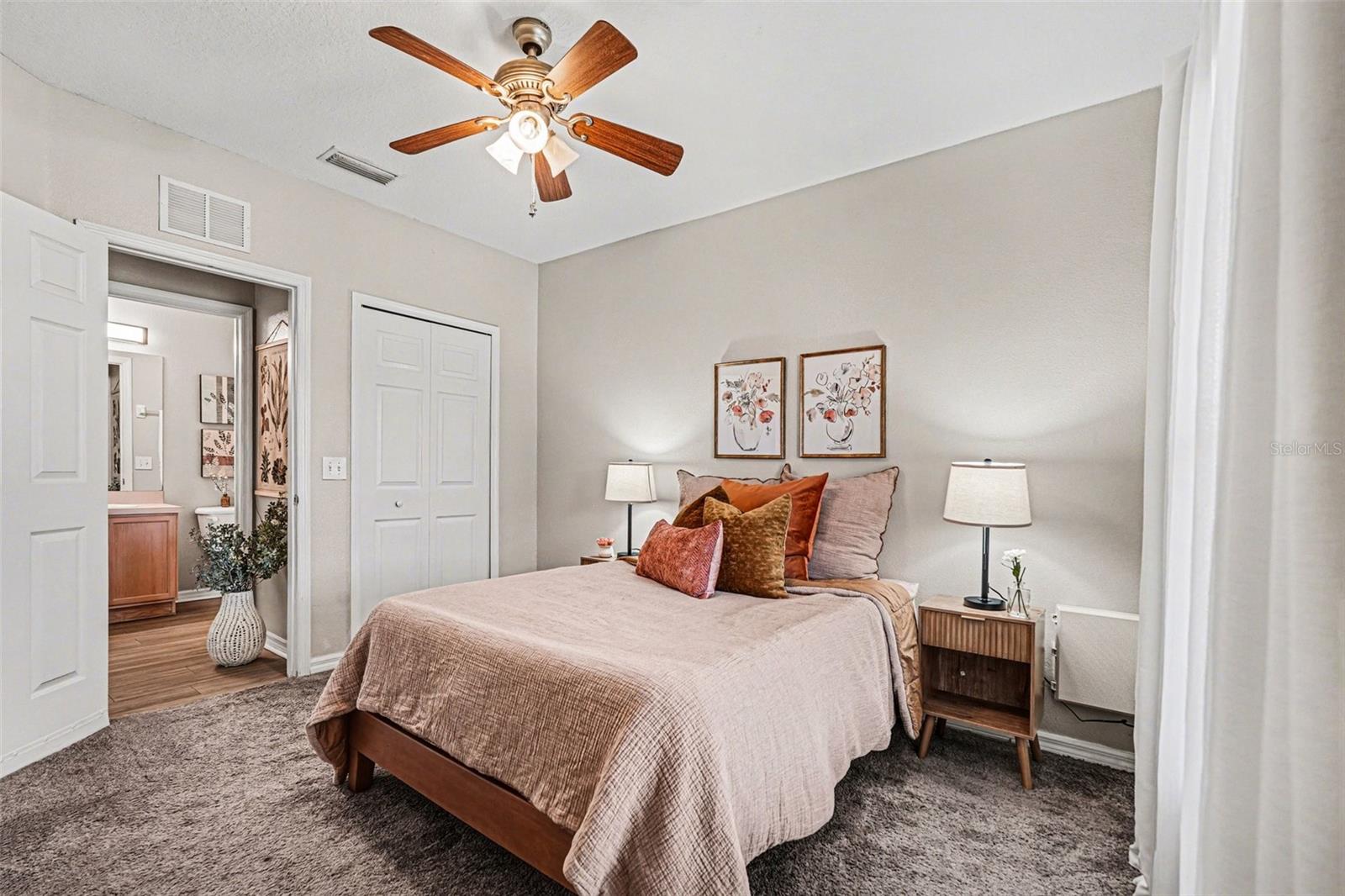 Image 23 of 38 For 3342 Broken Bow Drive