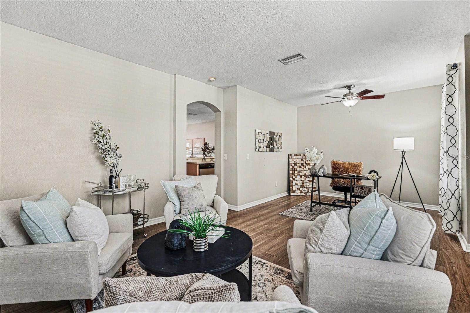 Image 5 of 38 For 3342 Broken Bow Drive