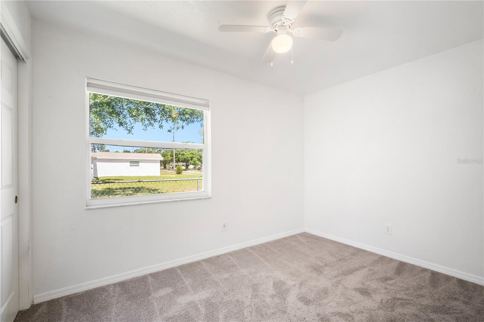 Image 11 of 19 For 3818 Iowa Avenue