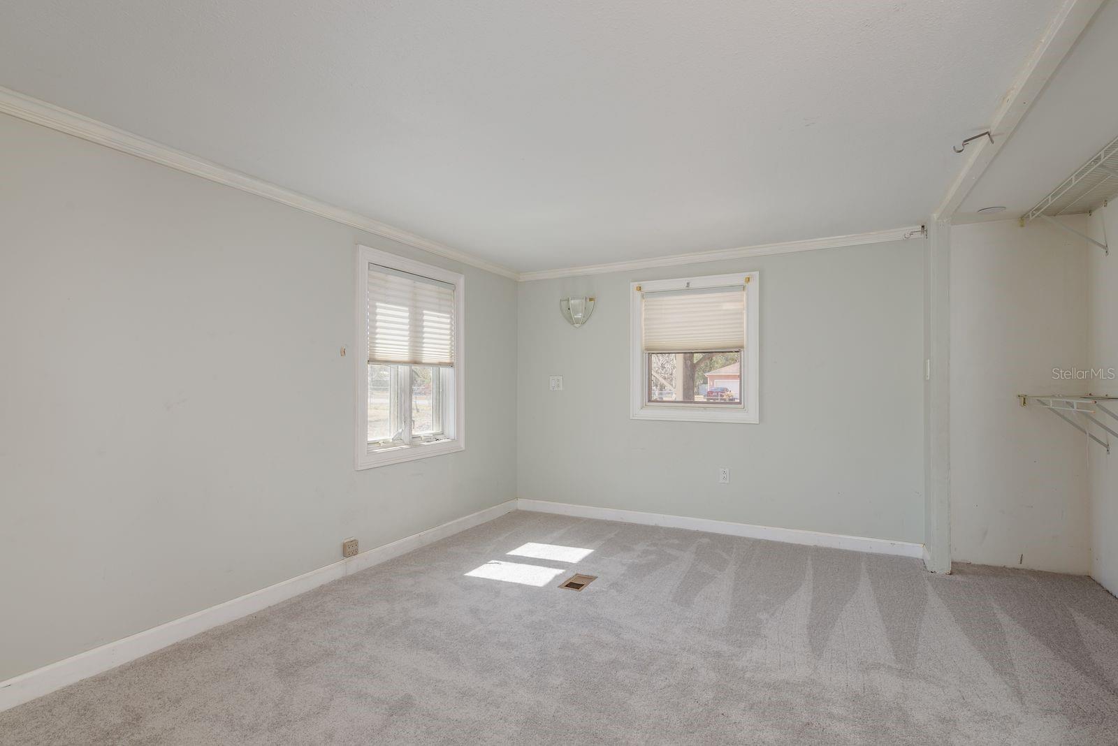 Listing photo id 20 for 6416 Candlewood Drive