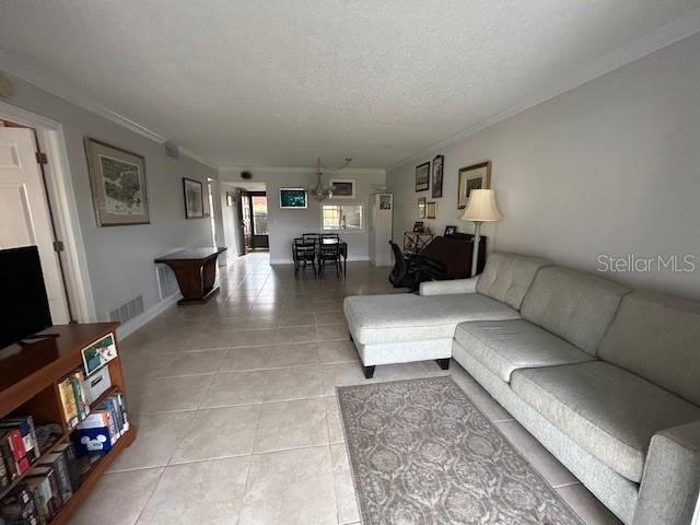 Image 7 of 25 For 1845 Highland Avenue 5-7