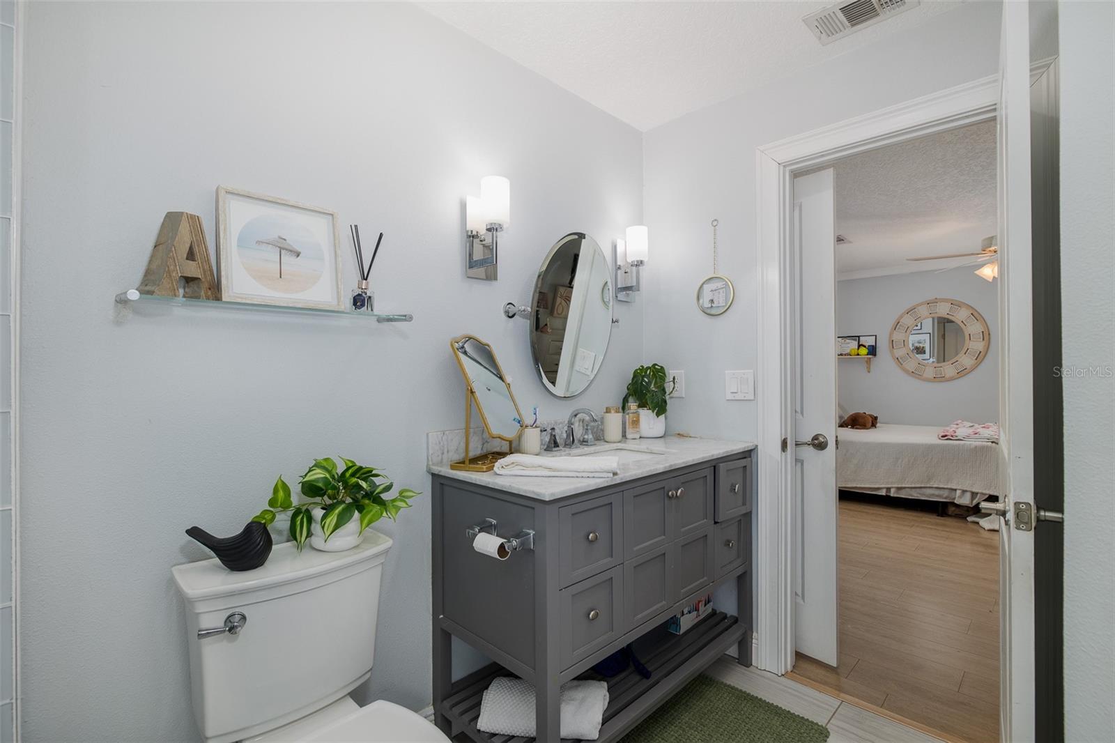 Image 25 of 58 For 17304 Carriage Way