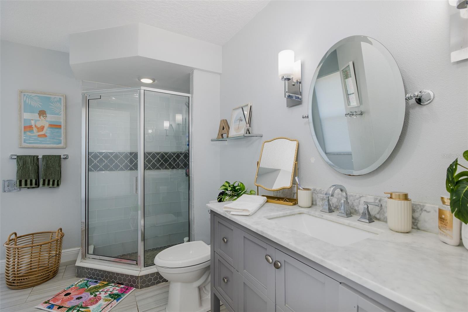 Image 36 of 58 For 17304 Carriage Way