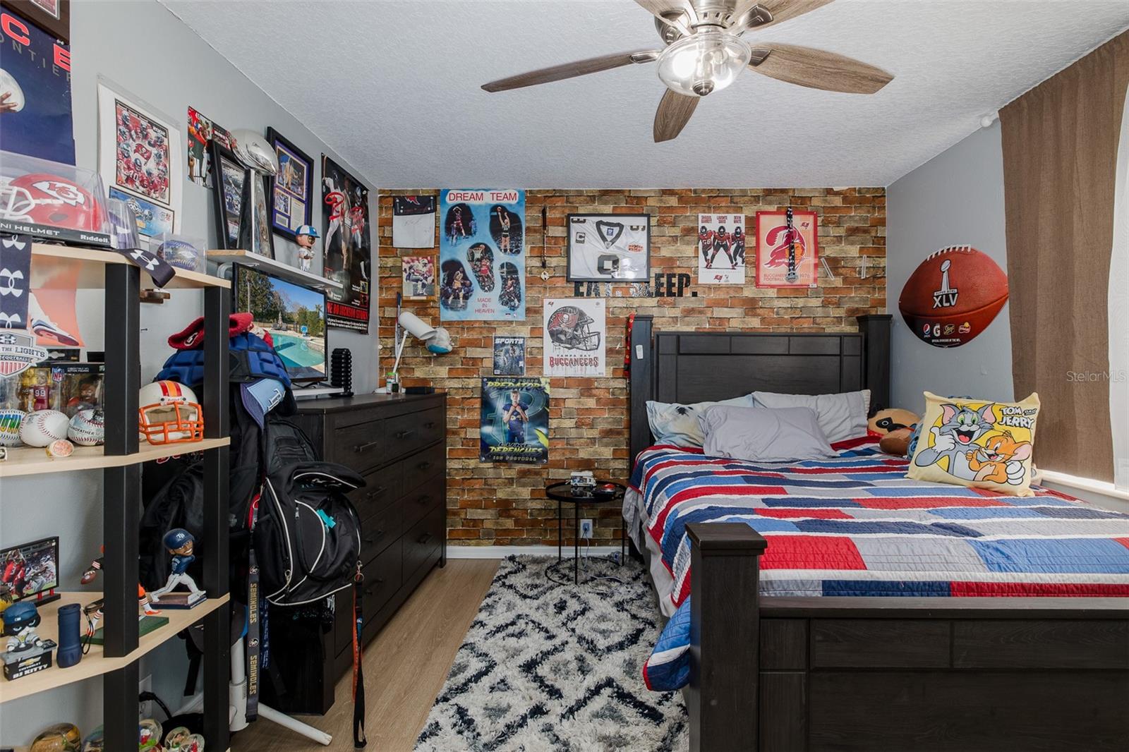 Image 38 of 58 For 17304 Carriage Way