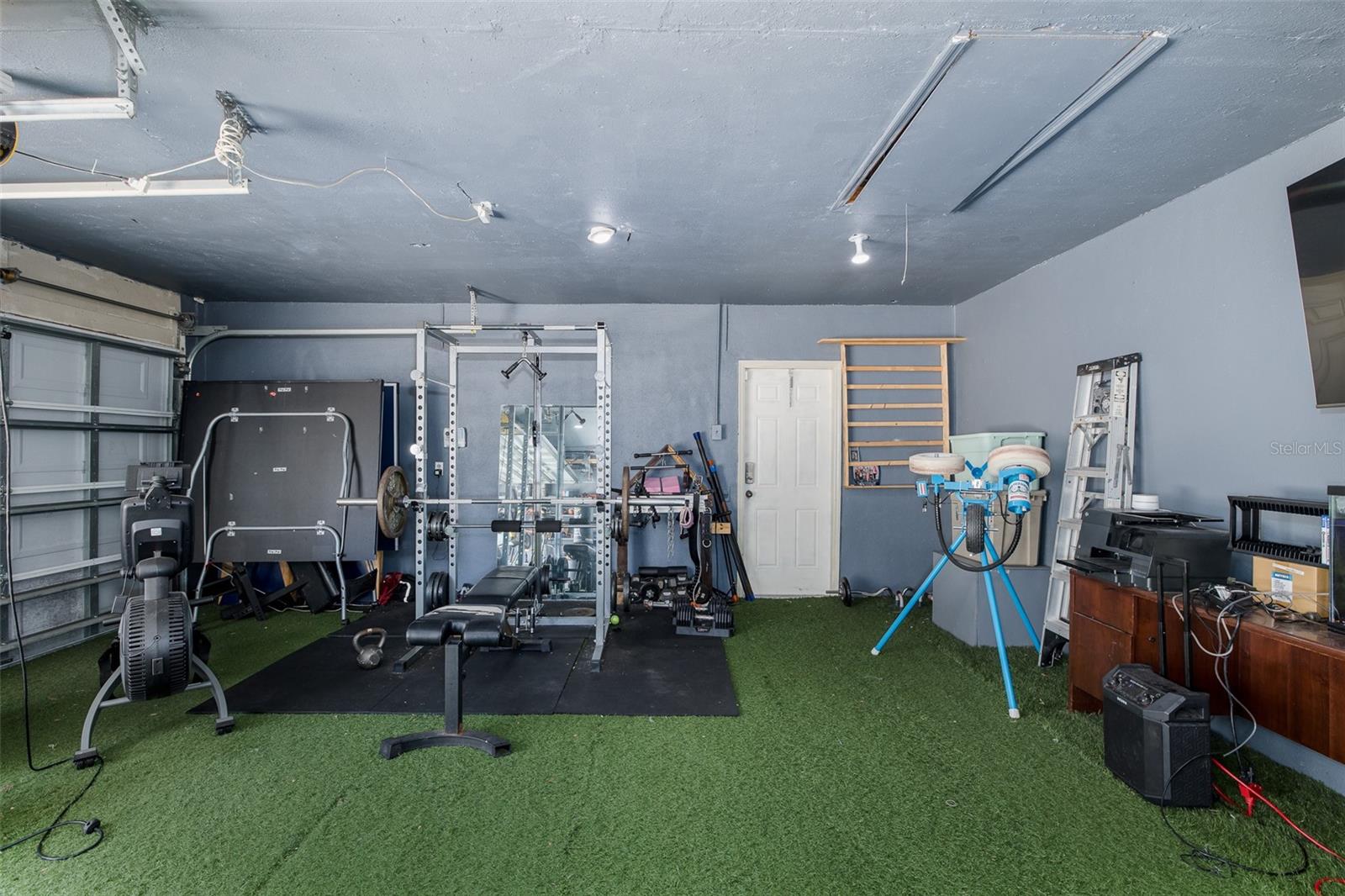 Image 46 of 58 For 17304 Carriage Way