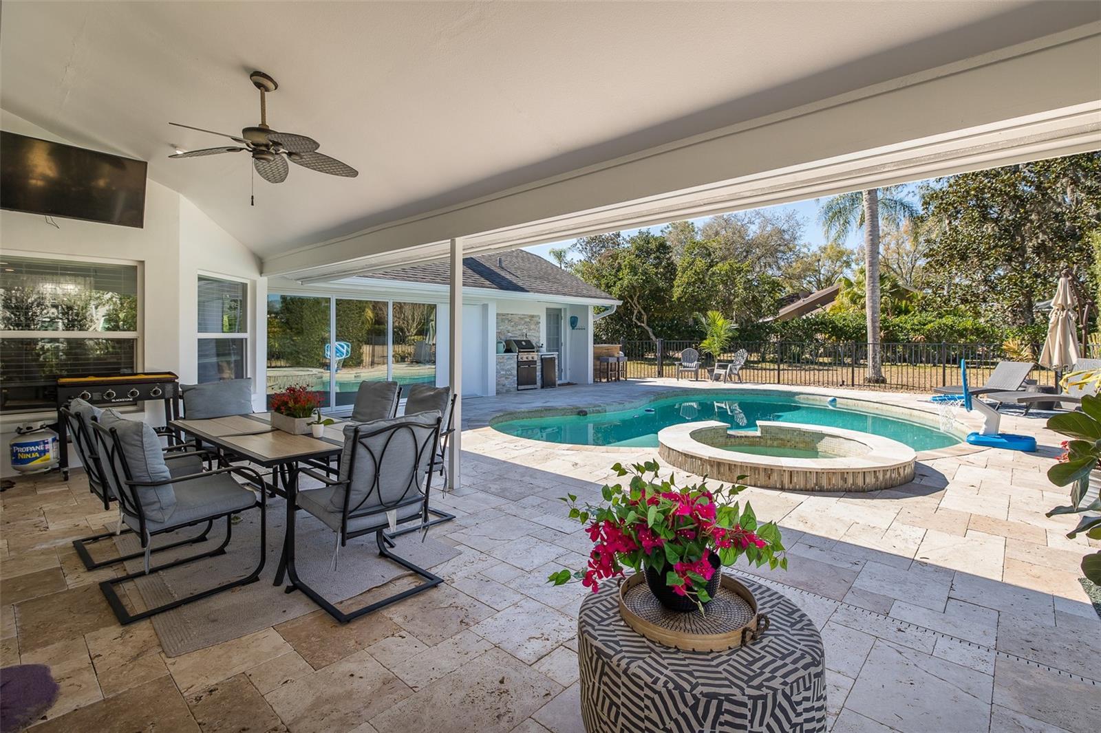 Image 48 of 58 For 17304 Carriage Way