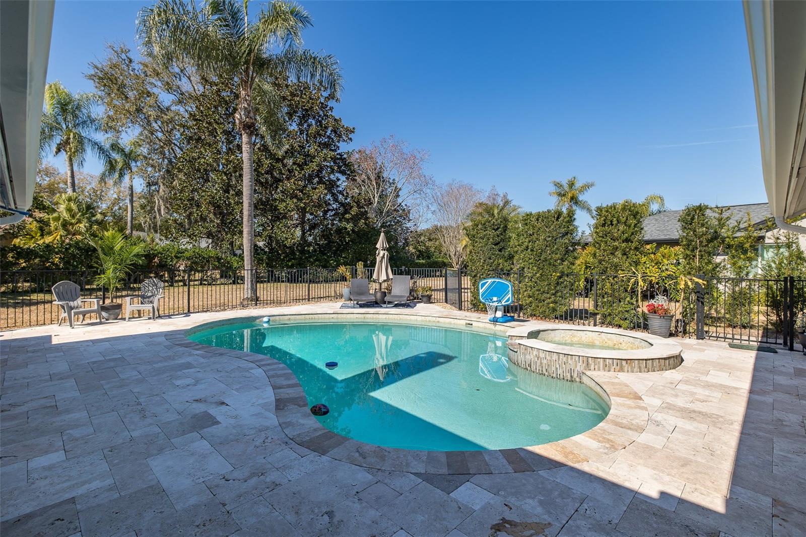 Image 49 of 58 For 17304 Carriage Way