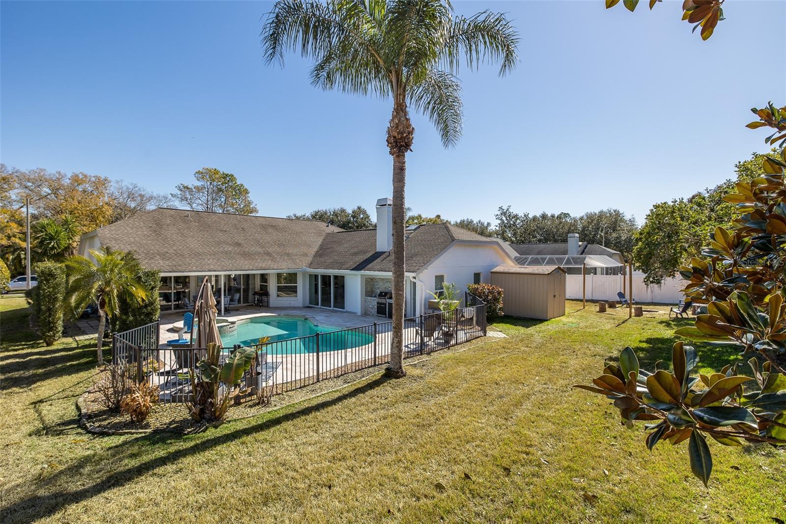 Image 50 of 58 For 17304 Carriage Way