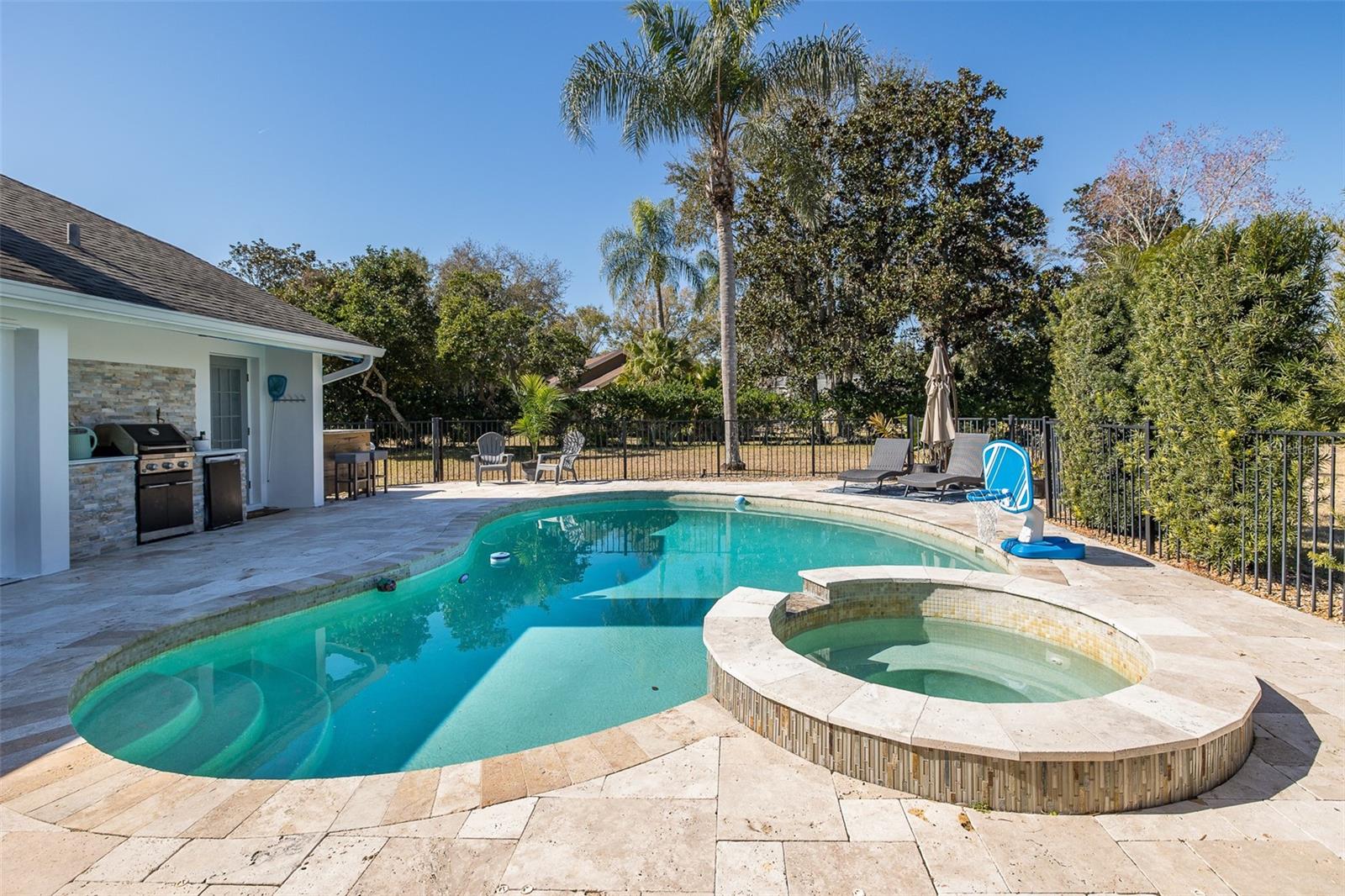 Image 53 of 58 For 17304 Carriage Way