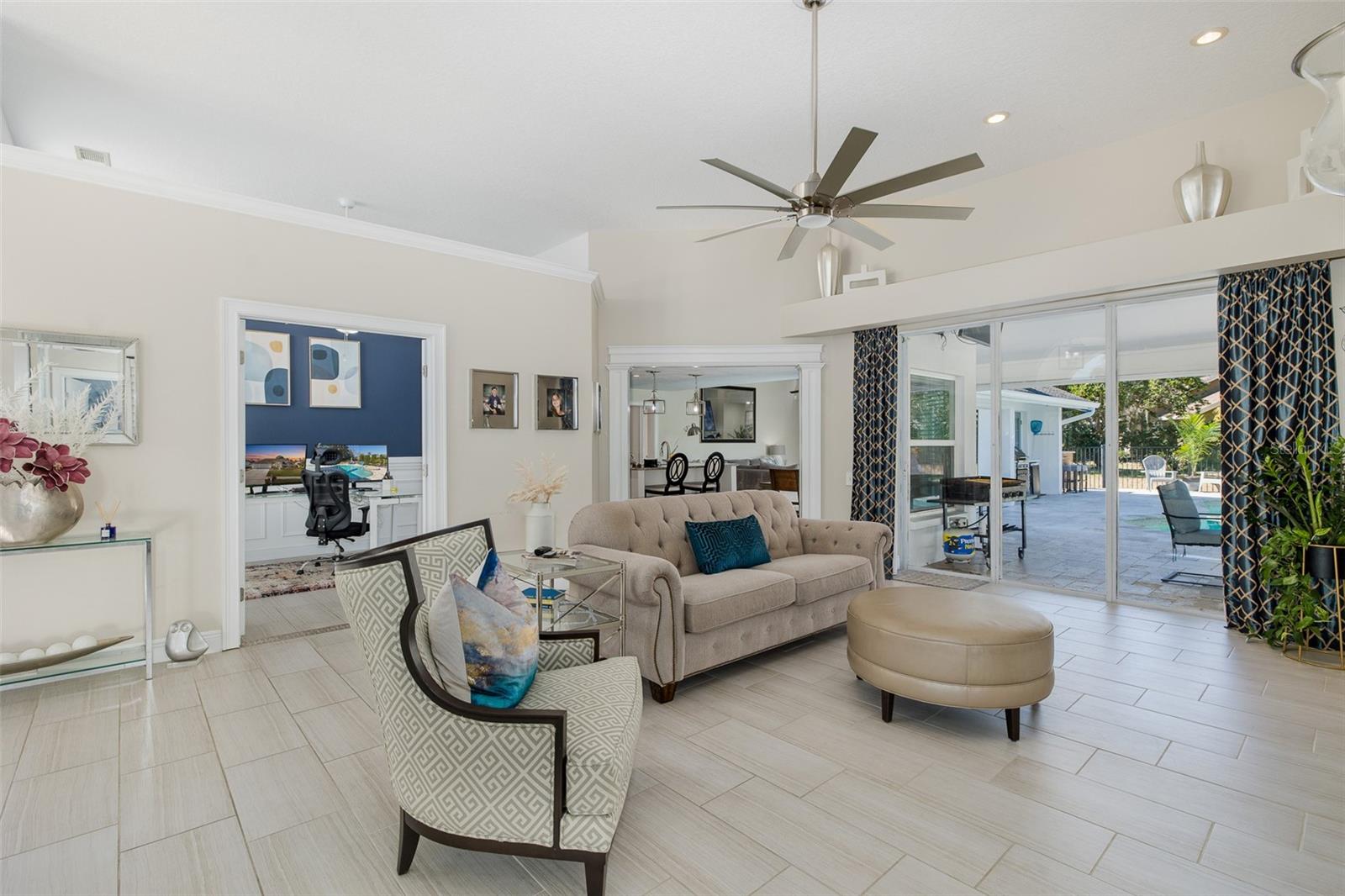 Image 8 of 58 For 17304 Carriage Way