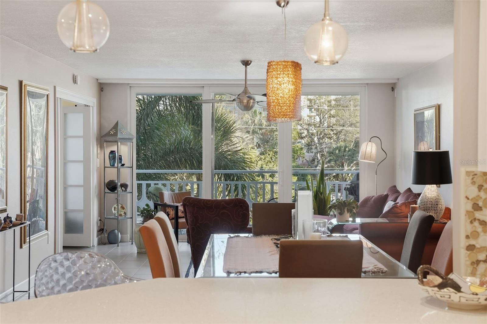 Image 12 of 46 For 700 Beach Drive Ne 302