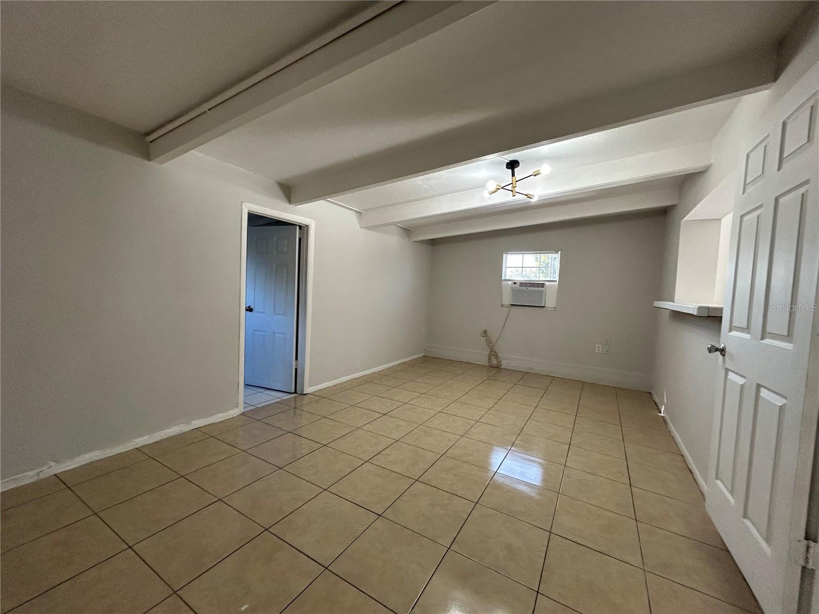 Image 14 of 27 For 1336 Warrington Way