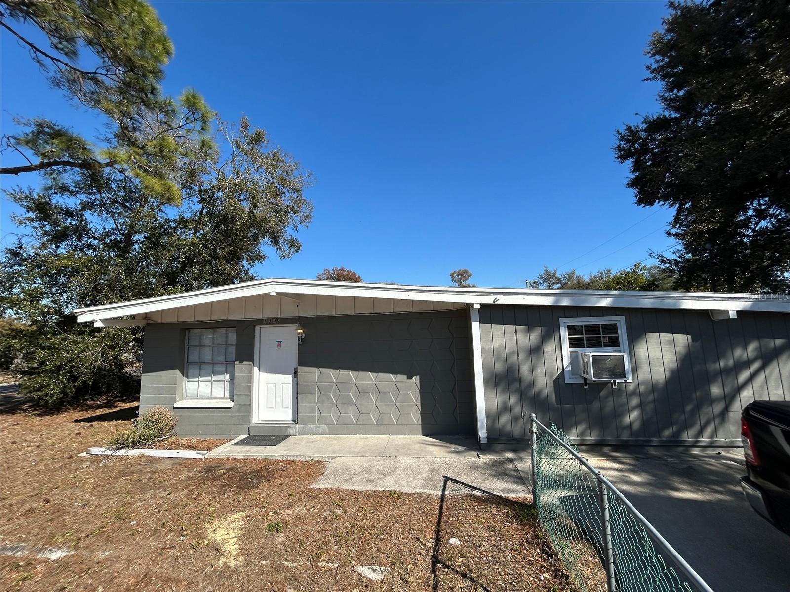 Image 2 of 27 For 1336 Warrington Way