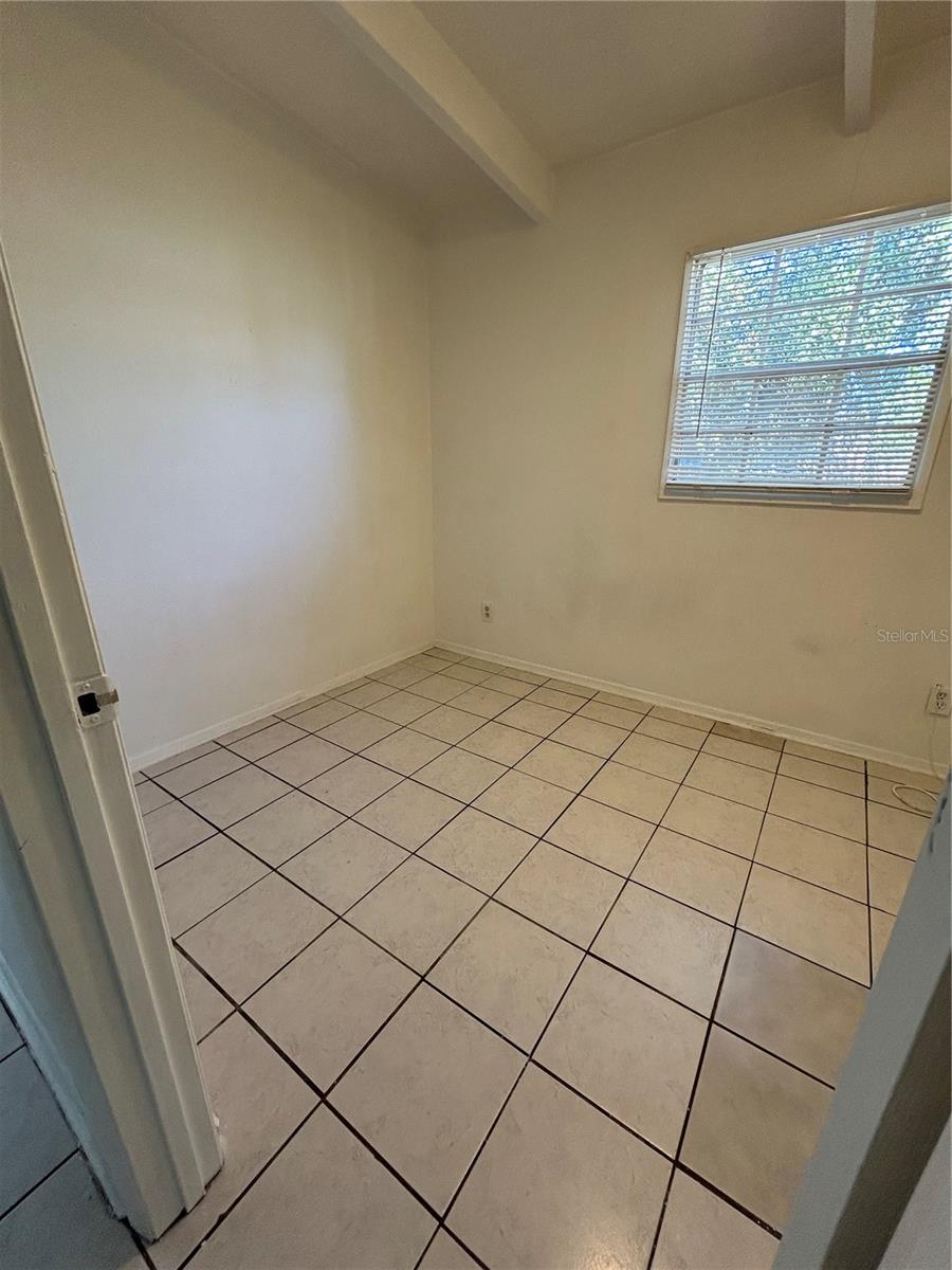 Image 23 of 27 For 1336 Warrington Way