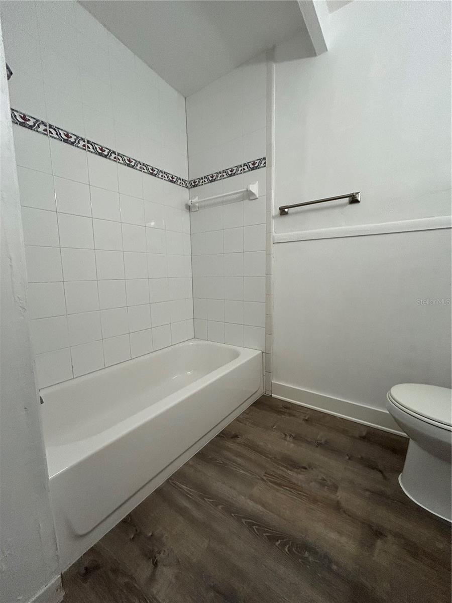 Image 25 of 27 For 1336 Warrington Way