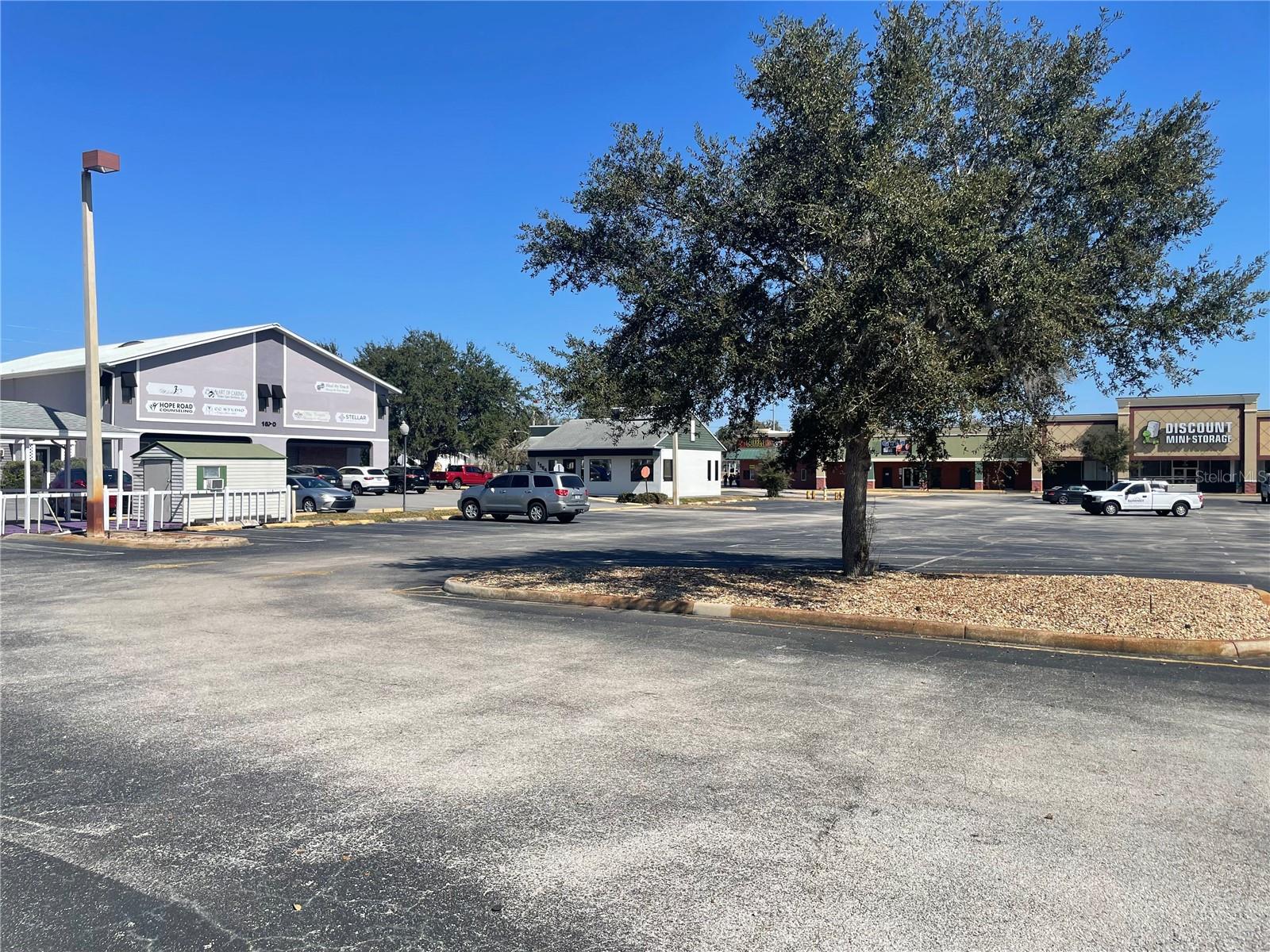 Image 20 of 22 For 1568 Lakeview Drive