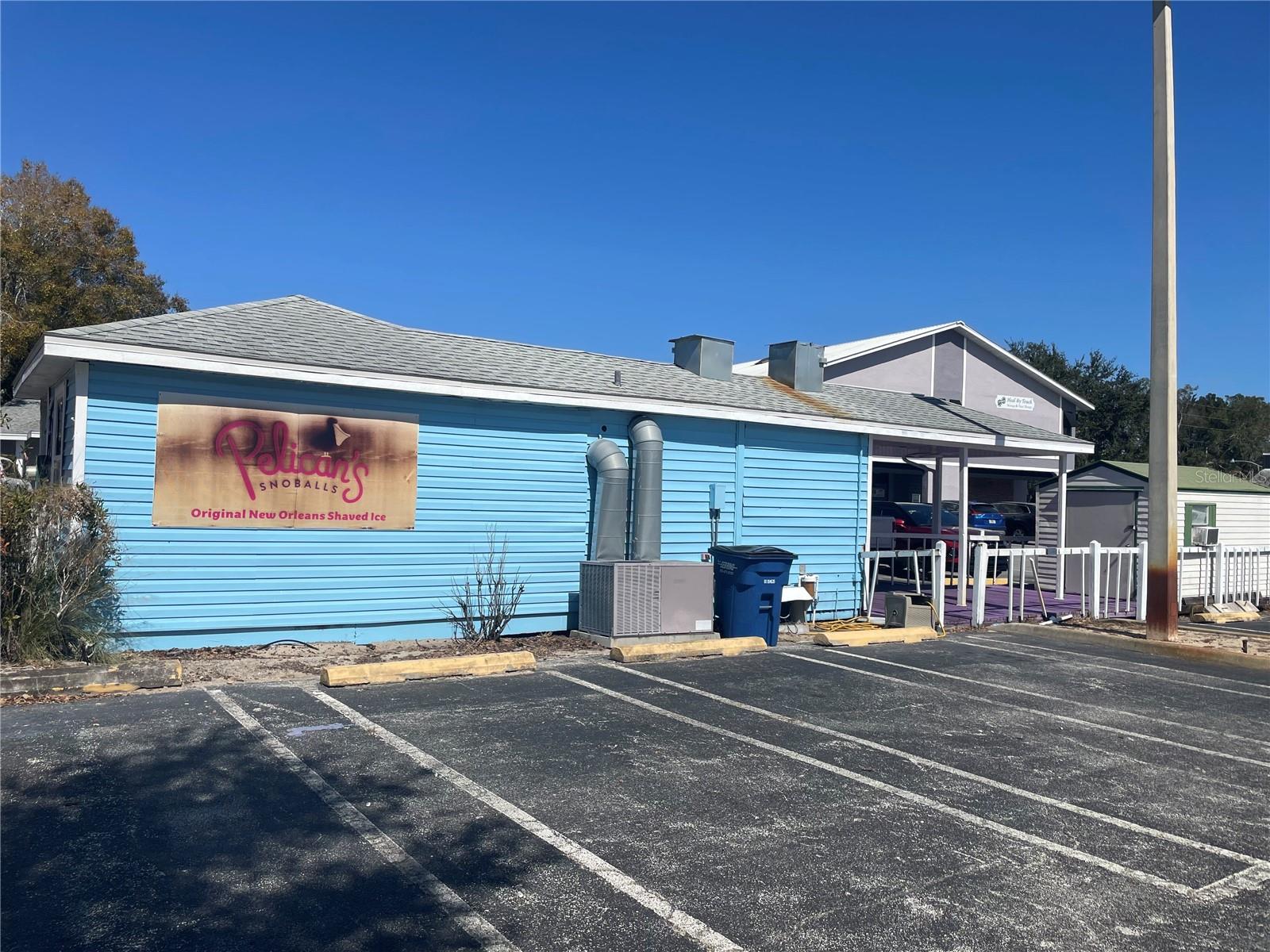 Image 7 of 22 For 1568 Lakeview Drive