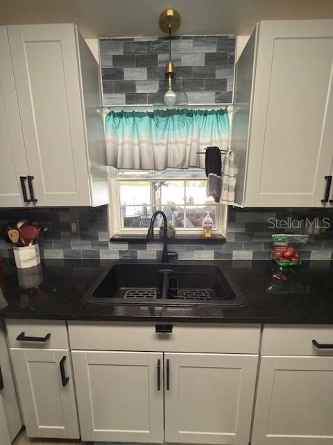 Image 11 of 48 For 602 Hickory Lake Drive