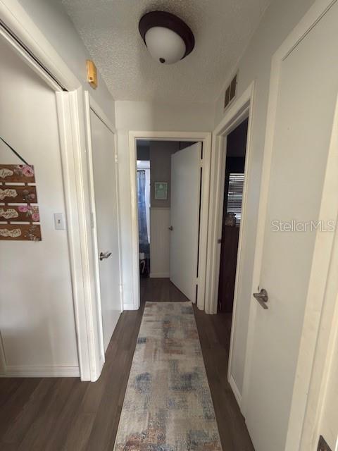 Image 21 of 48 For 602 Hickory Lake Drive