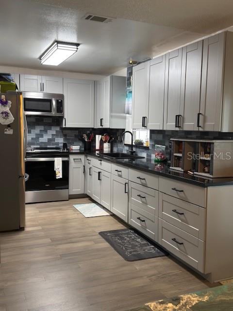 Image 8 of 48 For 602 Hickory Lake Drive