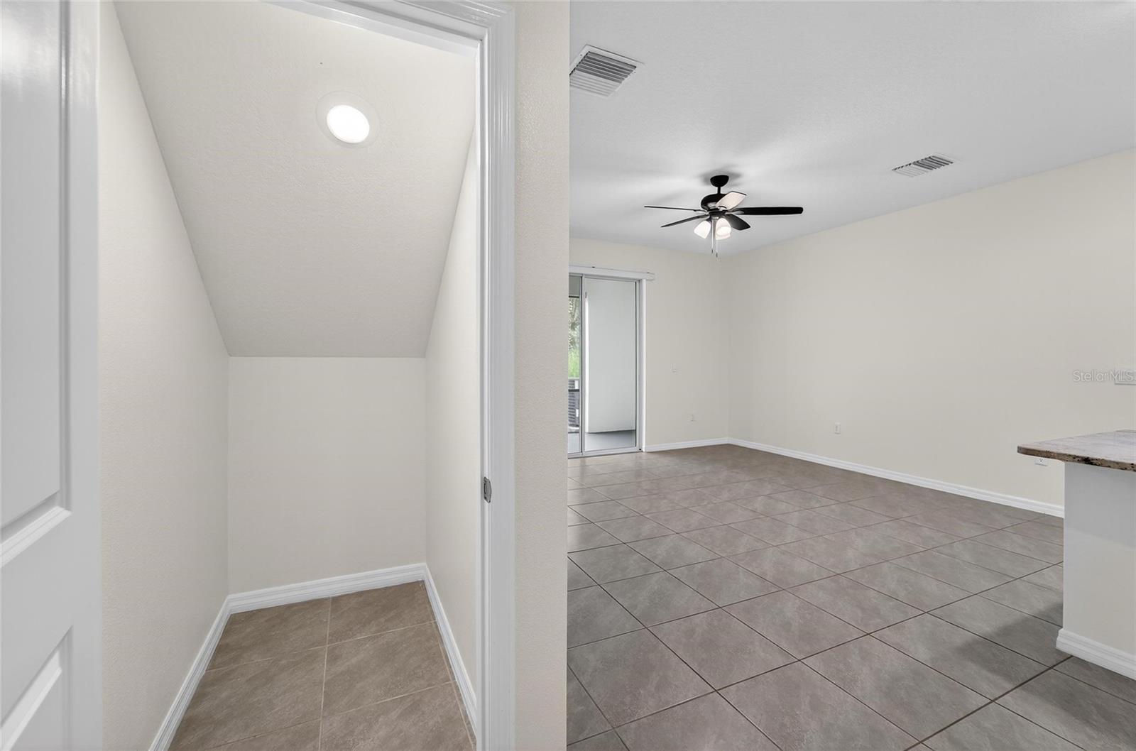 Image 23 of 66 For 5068 Captain Davis Drive