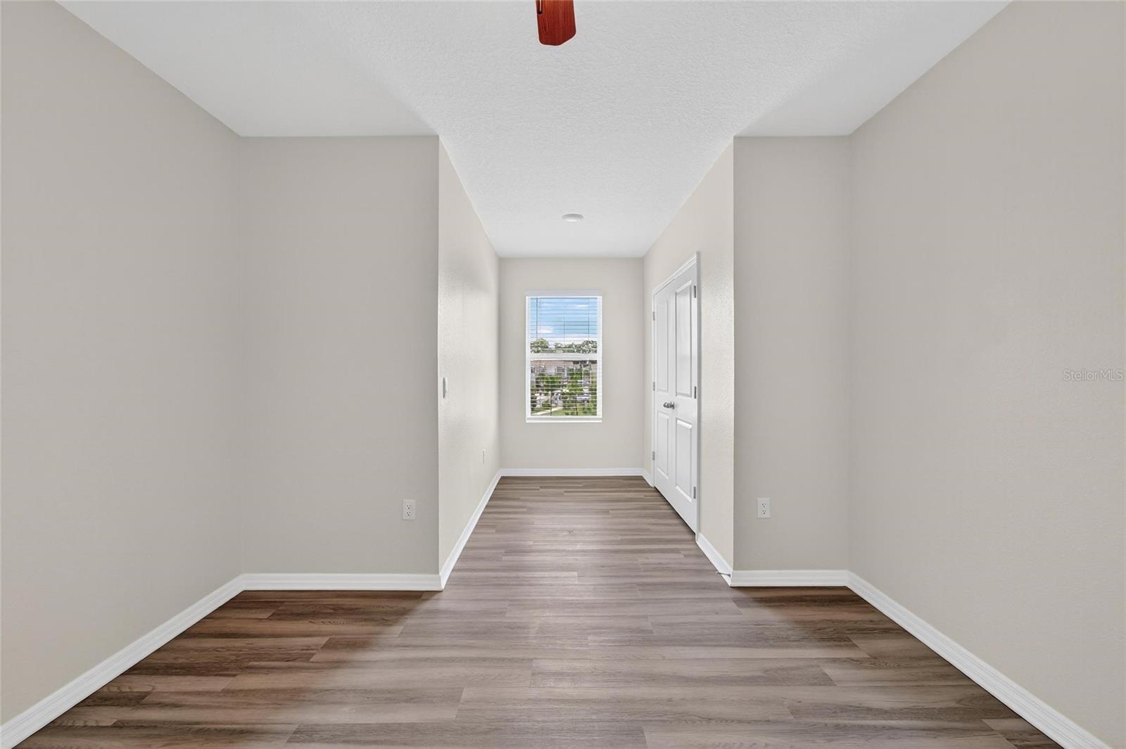 Image 39 of 66 For 5068 Captain Davis Drive