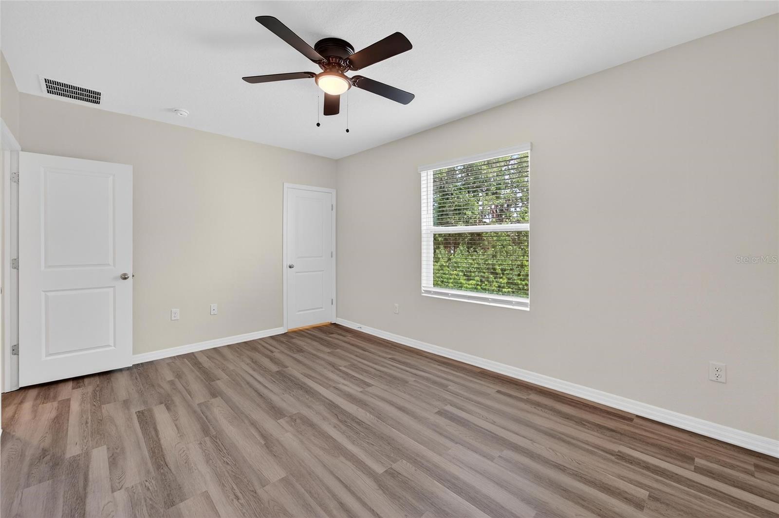 Image 50 of 66 For 5068 Captain Davis Drive