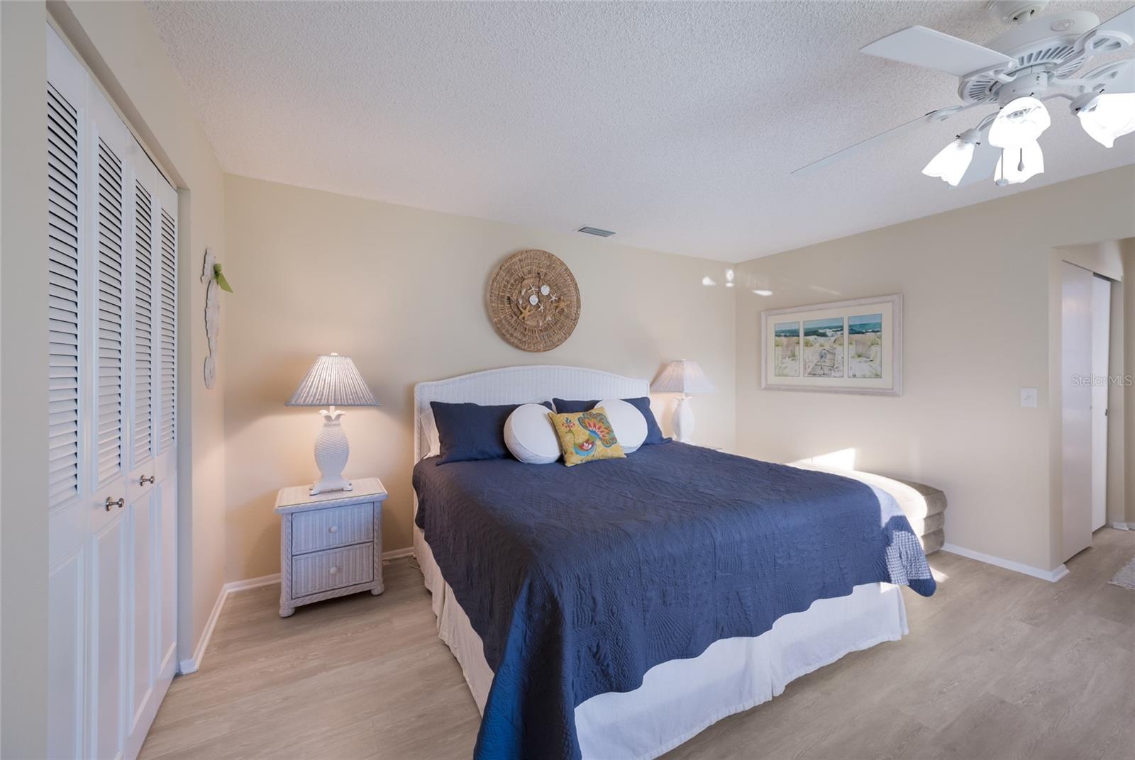 Image 21 of 37 For 3451 51st Avenue Circle W