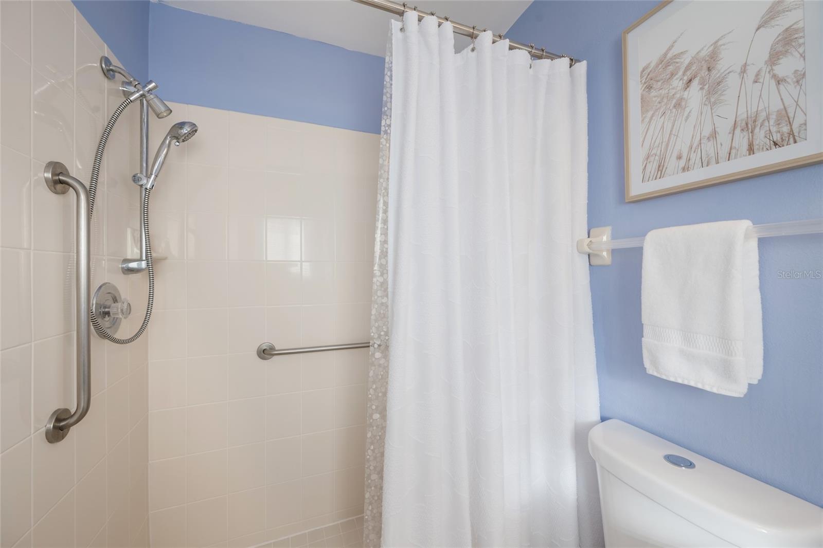 Image 25 of 37 For 3451 51st Avenue Circle W