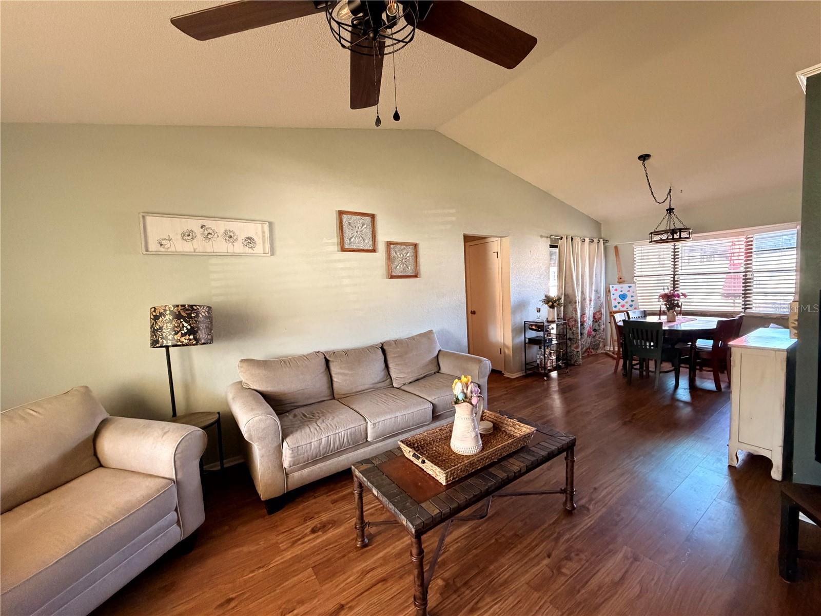 Image 7 of 28 For 7308 Fairwood Avenue