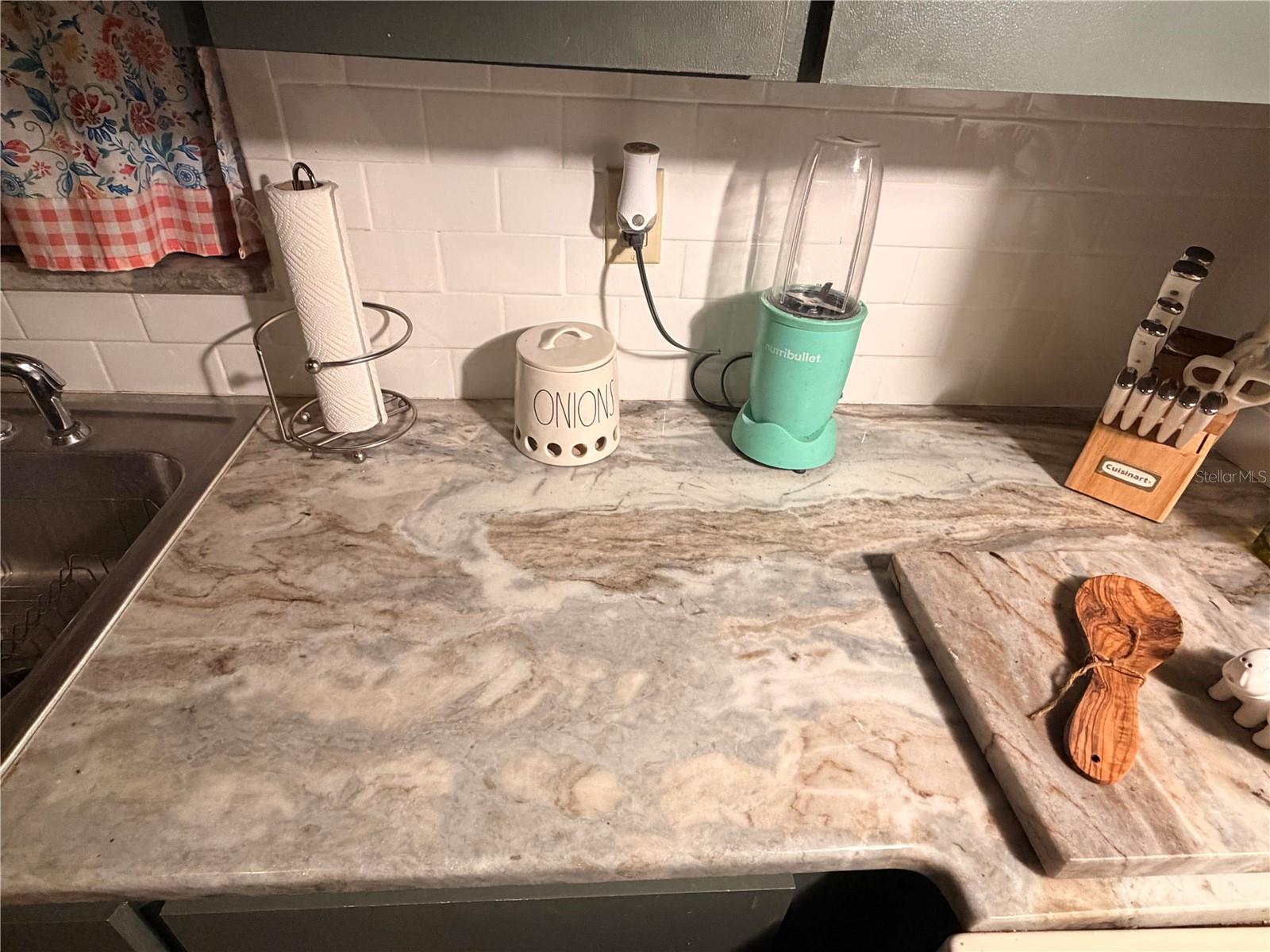 Image 9 of 28 For 7308 Fairwood Avenue