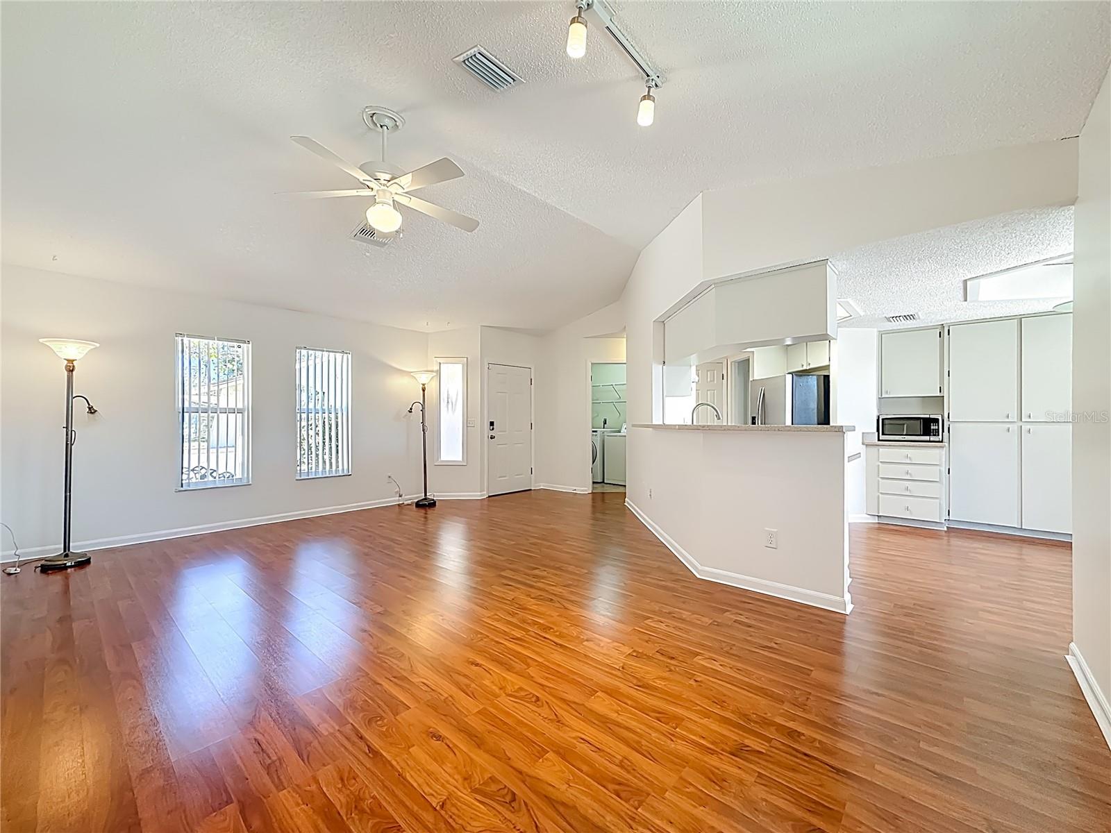 Image 10 of 43 For 3845 Erin Brook Drive