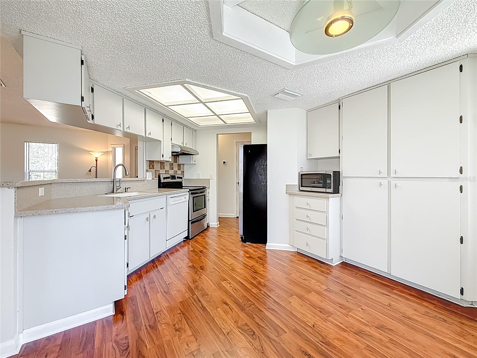 Image 11 of 43 For 3845 Erin Brook Drive