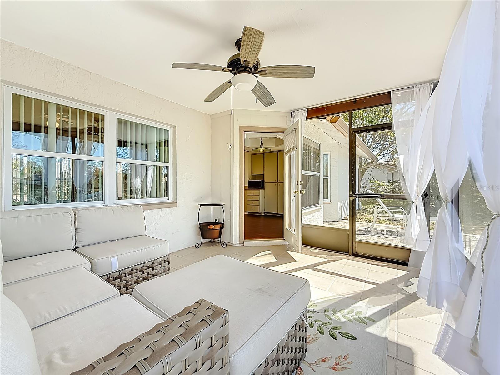 Image 16 of 43 For 3845 Erin Brook Drive