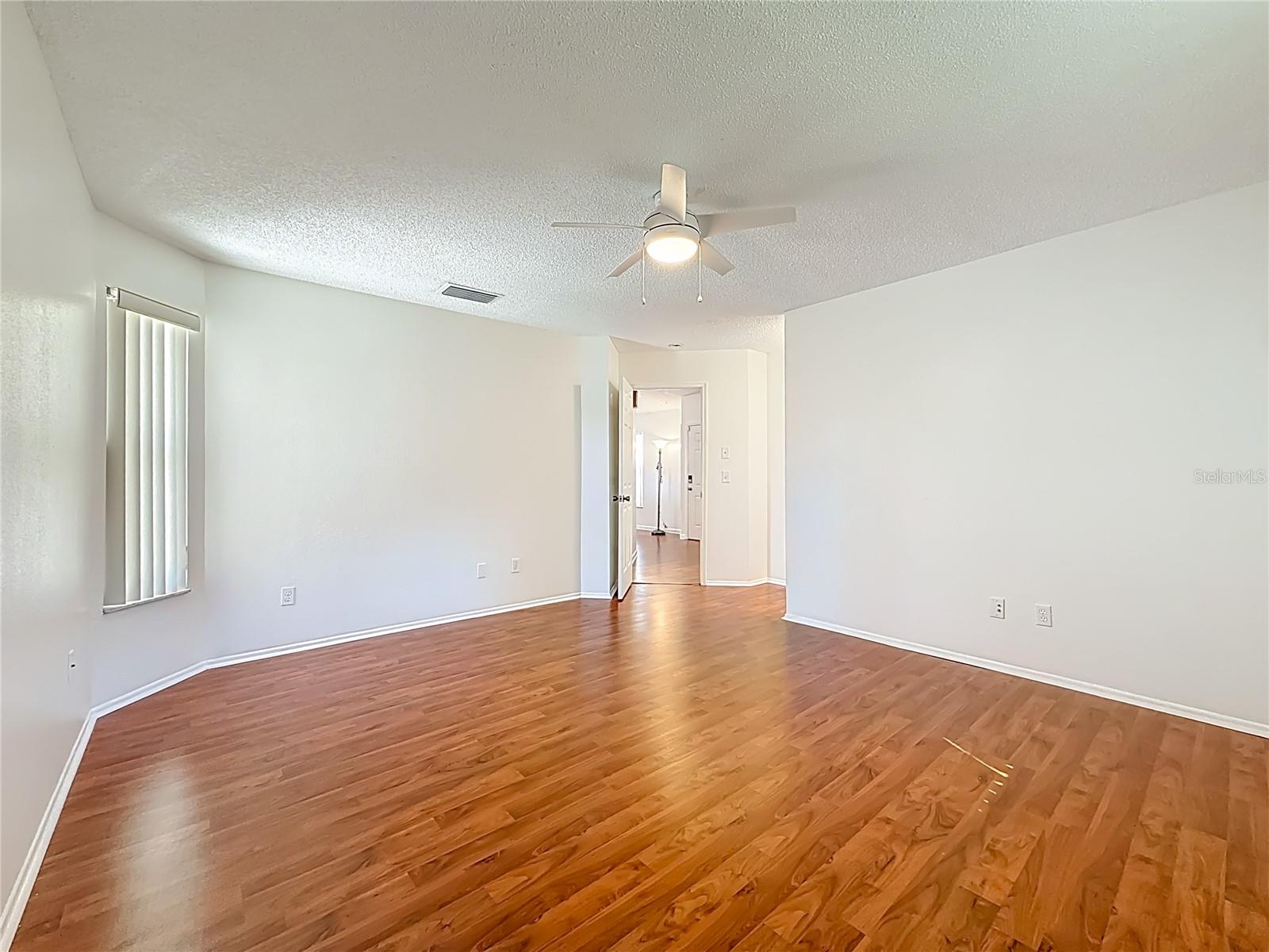 Image 19 of 43 For 3845 Erin Brook Drive