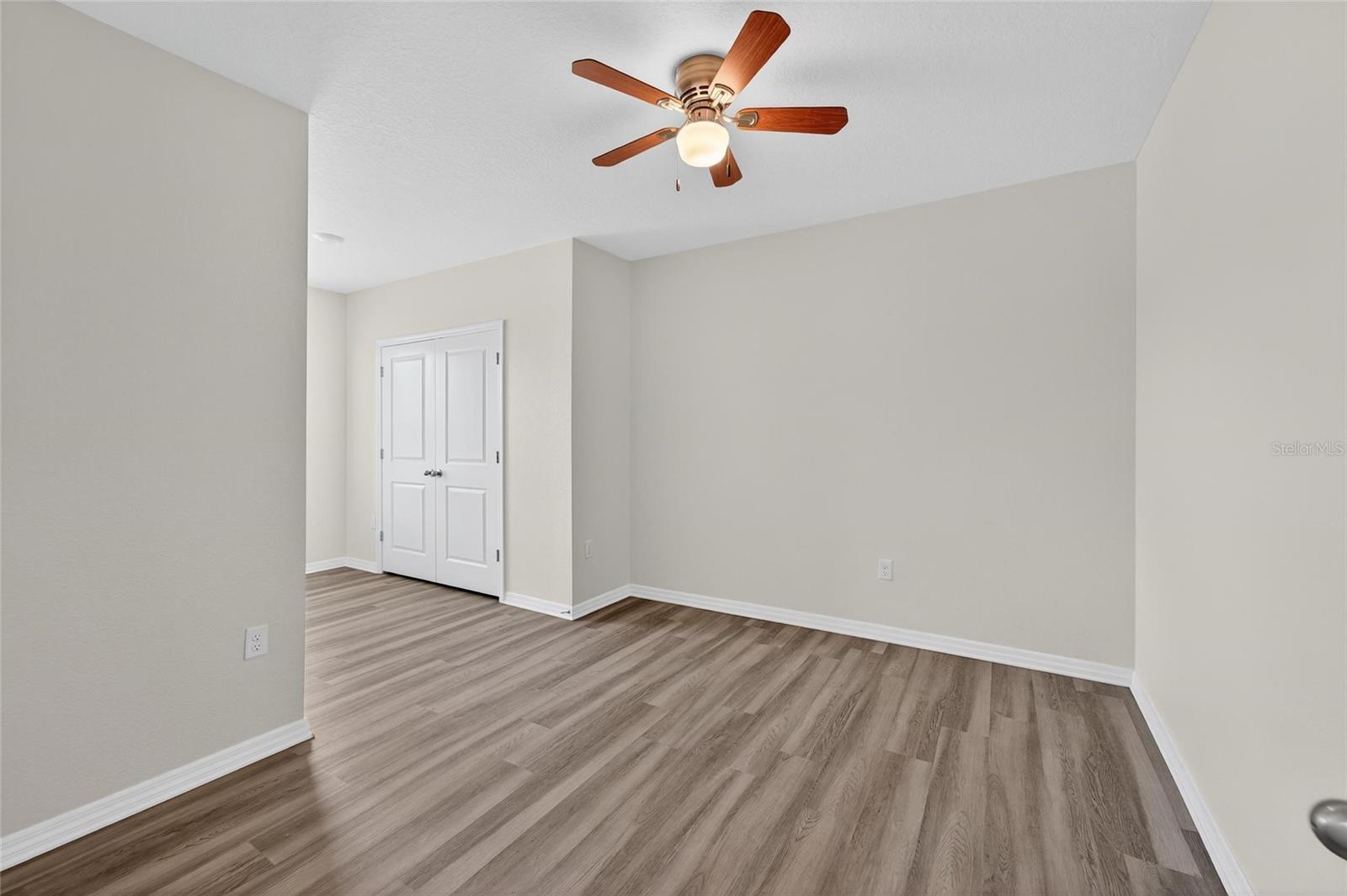 Image 38 of 66 For 5068 Captain Davis Drive