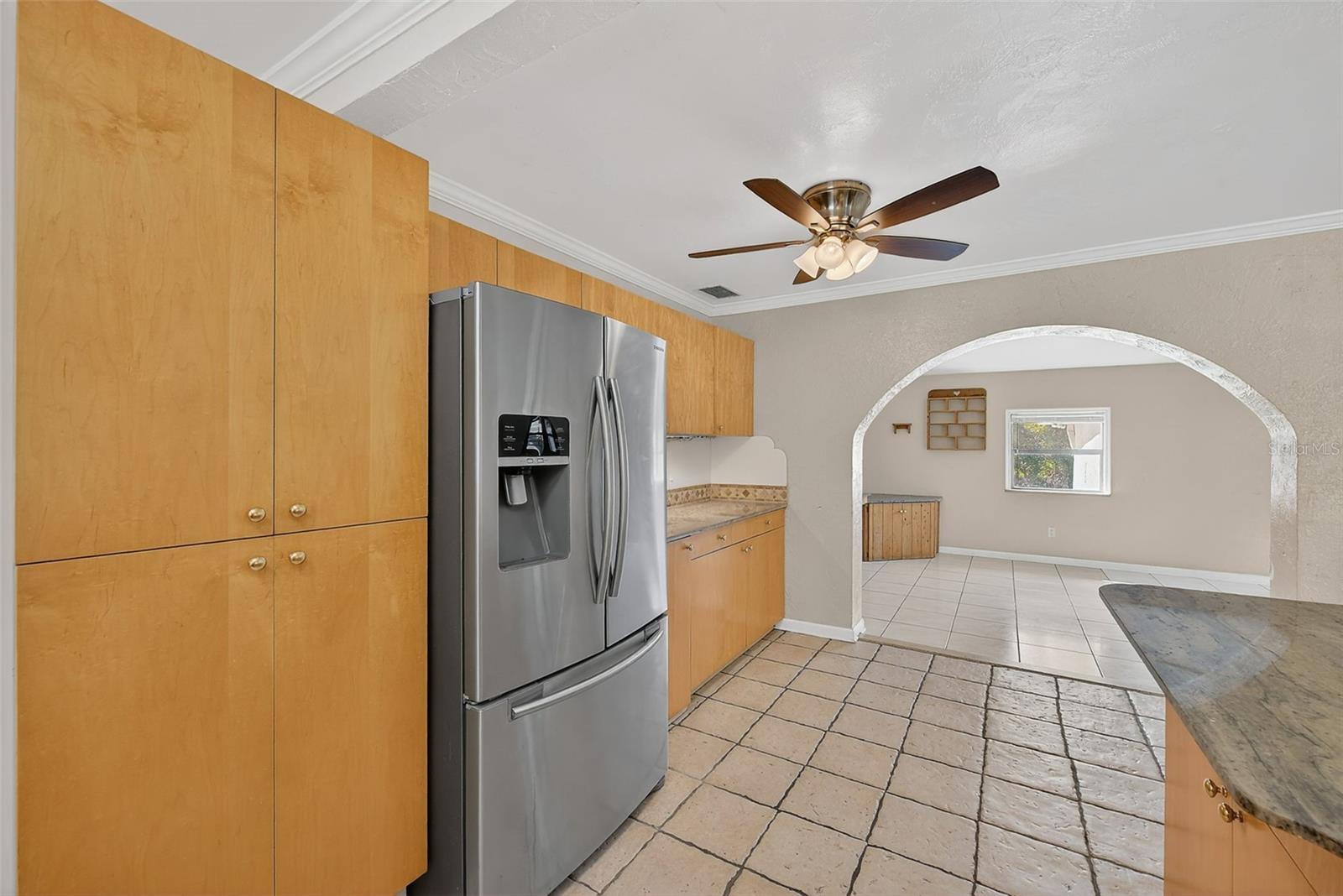 Image 11 of 67 For 3946 Omega Circle