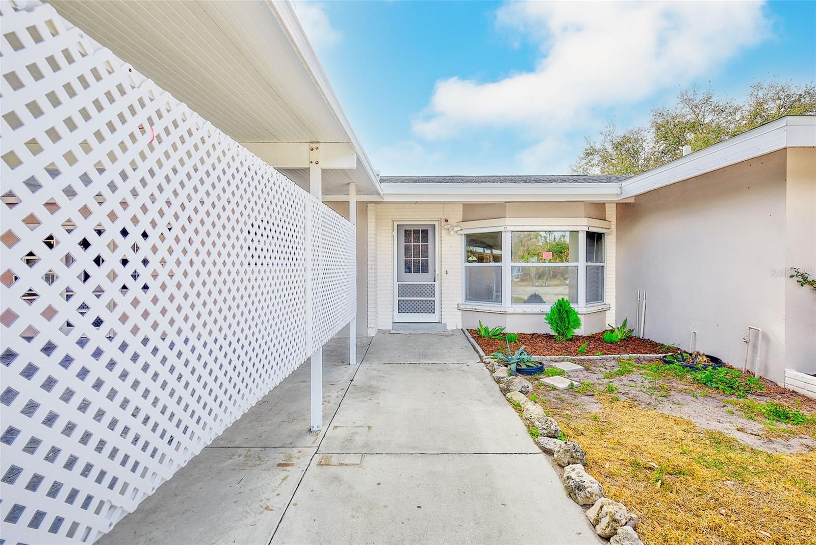 Image 43 of 67 For 3946 Omega Circle